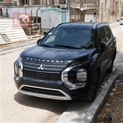 میتسوبیشی ئاوتلاندەر